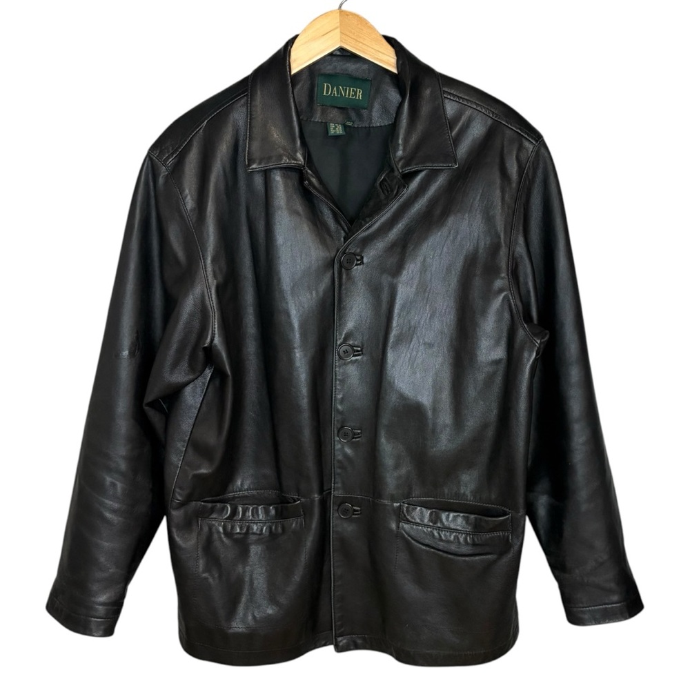 Danier Black Leather Jacket for Men large 40 - 42 button front made in Canada